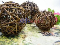 Natural Natural Colors Earth with a vine ball decoration Canine diameter 10CM