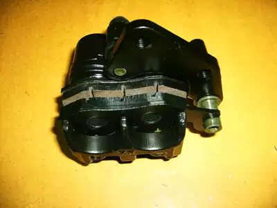 Jialing 150t Dragon Prince locomotive lower pump assembly locomotive disc brake pump locomotive accessories