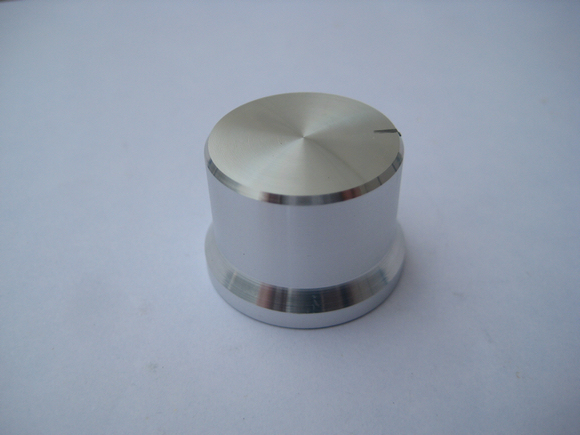 Amplifier knob Volume knob Potentiometer knob Aluminum alloy knob 26x18 cap type silver with scale