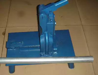 Steel door hinge punch punch