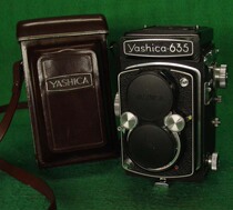 Yashica 635