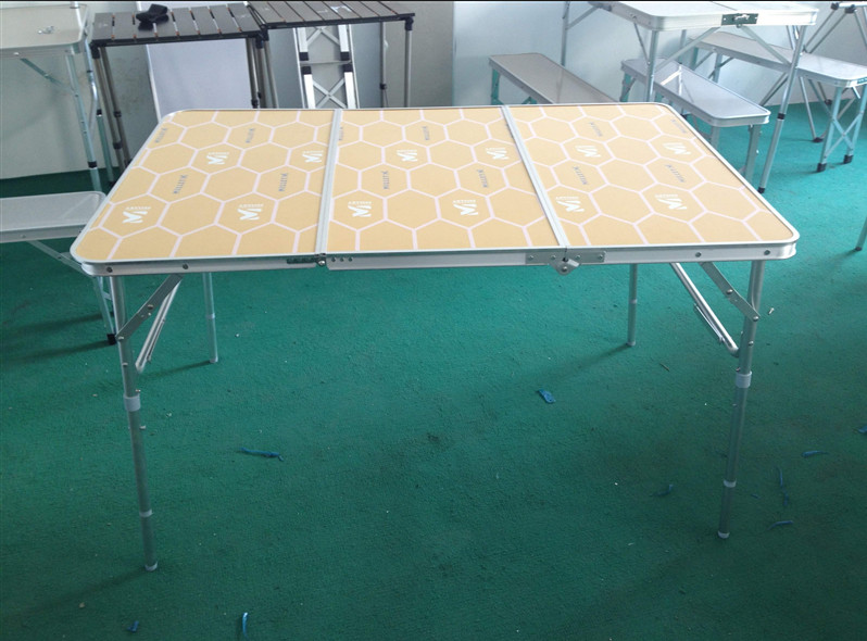 Export South Korea's original single outdoor high-grade aluminum alloy folding table and long aluminum table Mahjong table picnic table