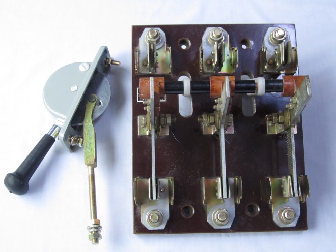 HS13-400 31 central lever operating mechanism type knife switch double throw glue board Shanghai upper Tao-Taobao