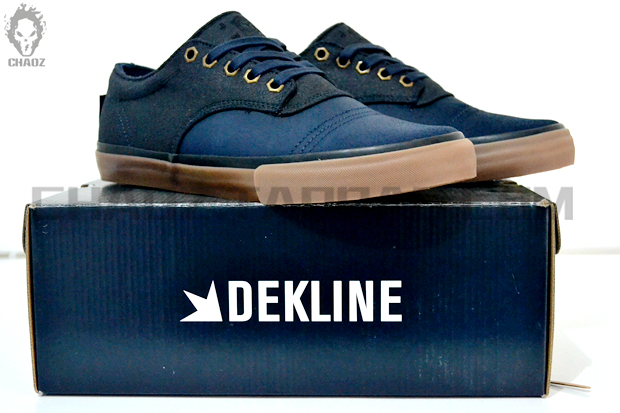 Store Clearance! Diklai Jaws Signature Model in Blue Oil-Slicked Suede Paired with Black Wool