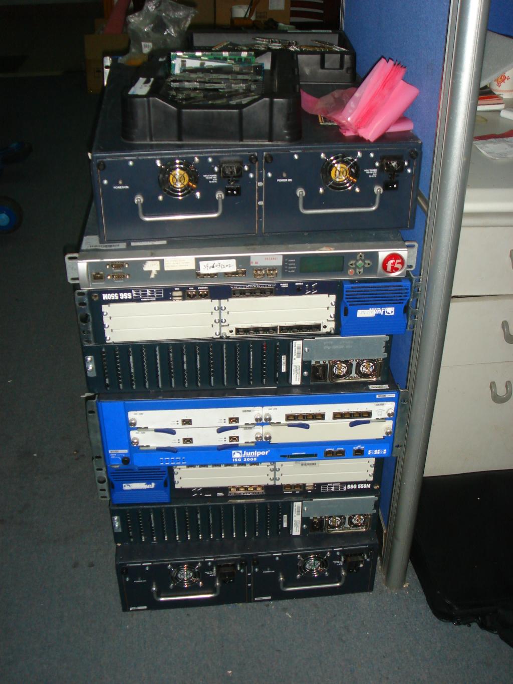 Handling a batch of second-hand brands switch firewalls need to be contacted-Taobao