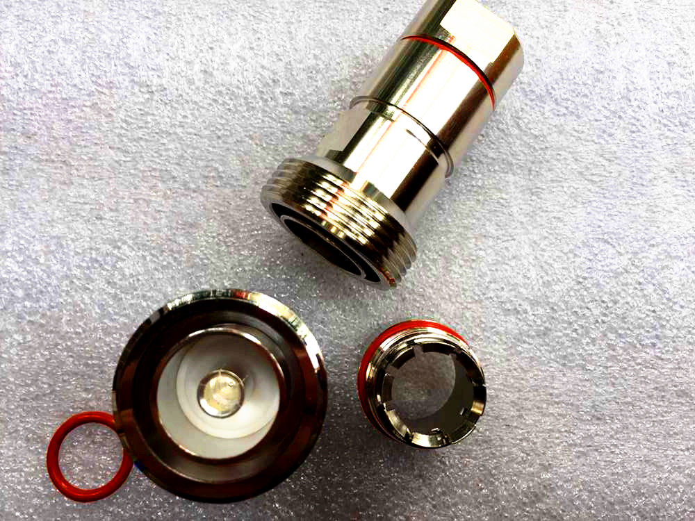 50-12 common feeder din type L29 female head 7 16 -k female head Tinhead 1 2 hard feed to 7 8 motherheads