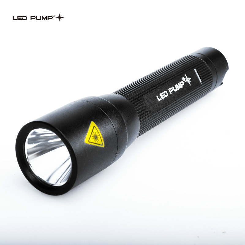 LED PUMP 大头升压直纹电筒骑行手电筒微型便携白色强光 L40100