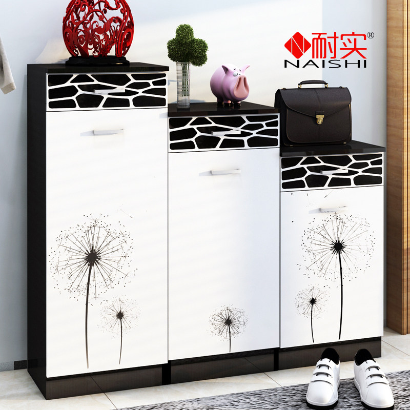 ��ʵ����Ь��