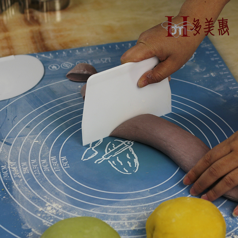 Bread Baking Tool White Plastic Squeegee Trapezoidal Oval Blade Facet Group Cutter Scraper