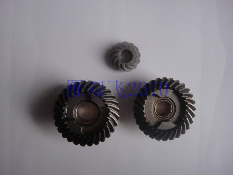 East hair 5 6 horsepower boat outboard motor outboard motor hanger propeller engine submachine boat gear-Taobao