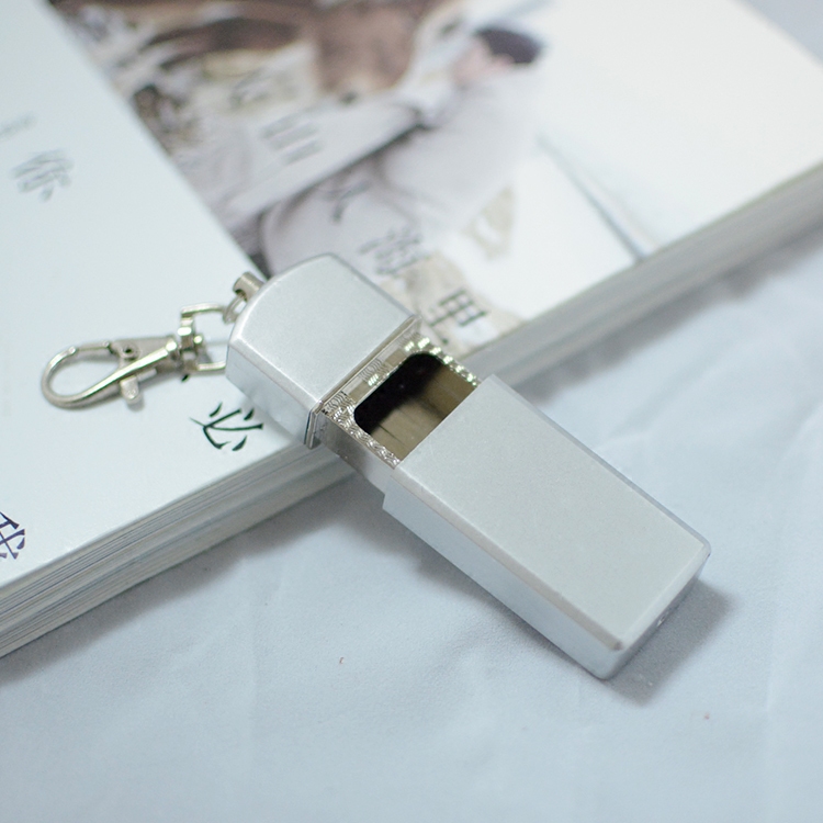 Japanese portable ashtray creative personality mini with cover pocket ashtray trend outdoor ashtray