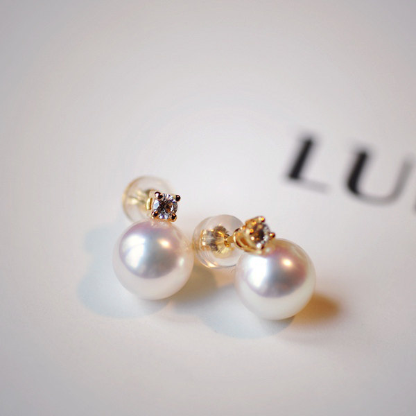 Princess high-end Japanese flower beads Akoya 12 points diamond◆Single diamond 18K gold natural pearl earrings