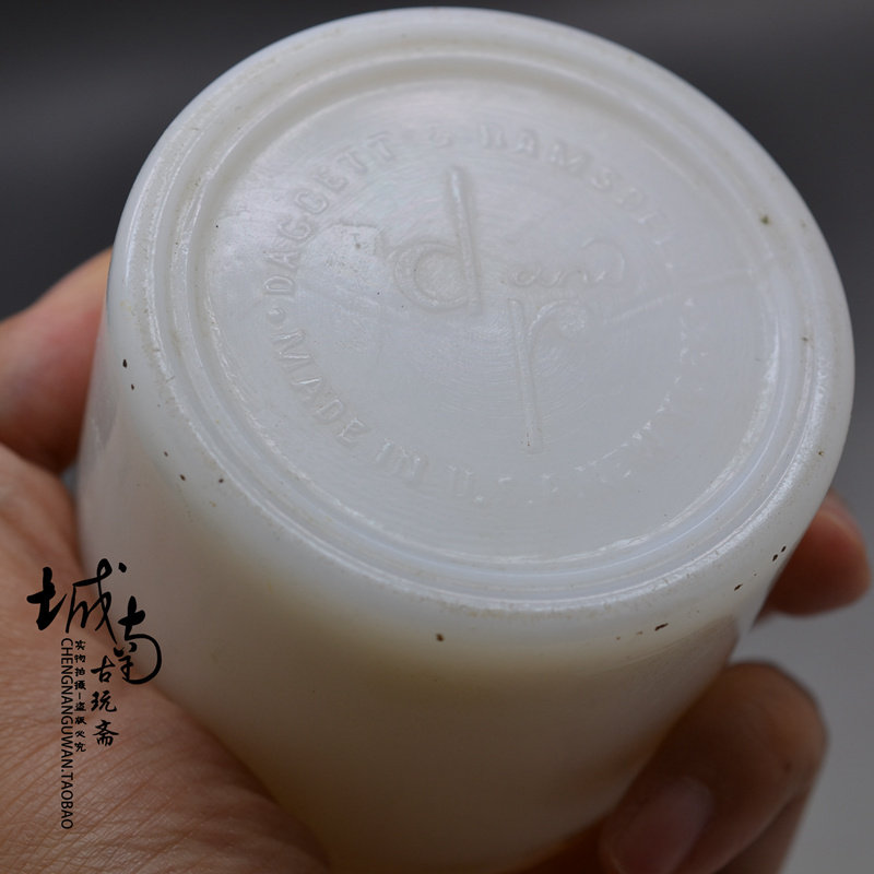 Republic of China cream white glass bottle Daggett Ramsdell American old cosmetics foreign goods decoration antique