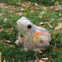 Garden decoration outdoor yard frog ornaments creative European ceramic simulation animal courtyard garden decoration