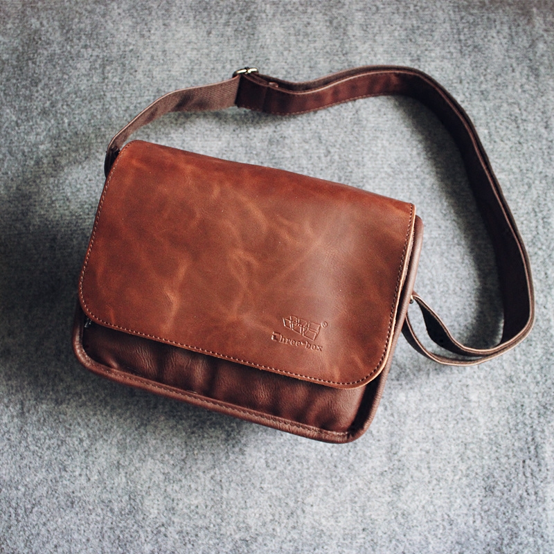 Threebox men's bag Japan and South Korea retro shoulder bag fashion crossbody bag Street tide bag shoulder bag small stereotyped satchel