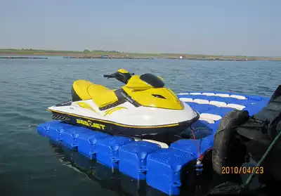 Special jet boat dedicated dock exclusive water berthing floating platform