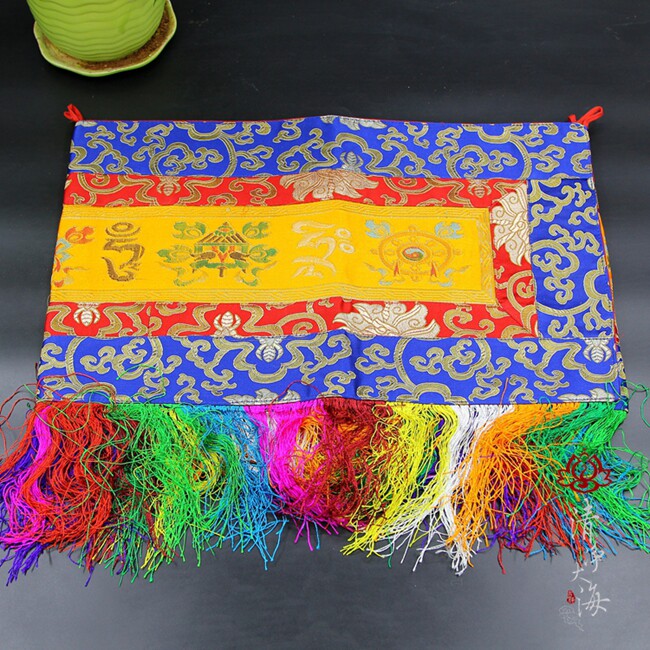 Drape blocking curtain wall dress hanging curtain Buddhism Tibet Myong Buddha Hall Buddha Terra decorated with Nepali brocade 38