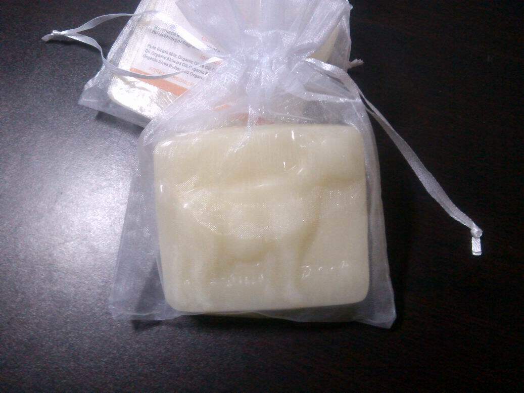 South Korea Organic Mountain Goat Milk Soap No Pigment No Spices Handmade Soap Foam bag 150 gr-Taobao