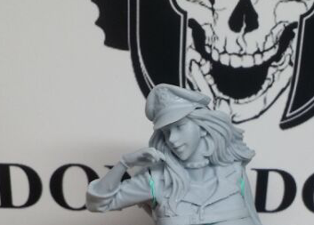 1 20 new beauty policeman resin soldier figure K39