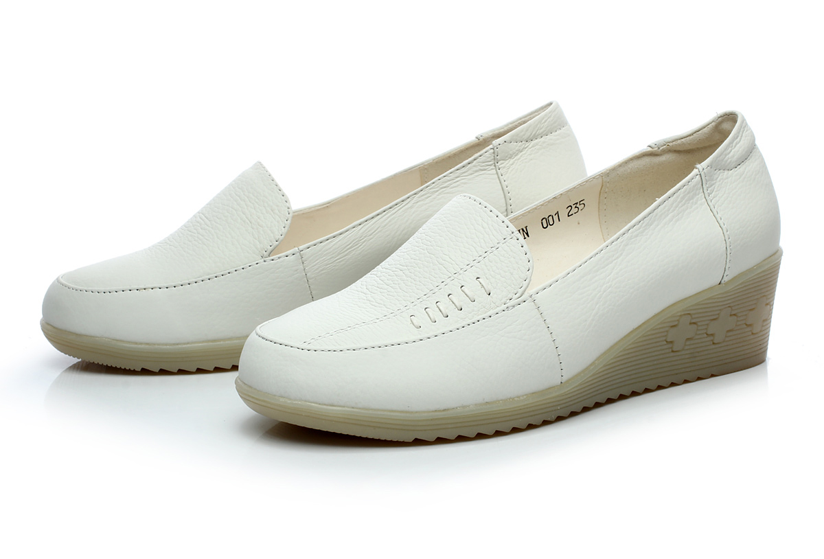 Lienzhinuo white soft wear-resistant breathable PU leather nurse shoes wedge heel beef tendon bottom comfortable mother shoes