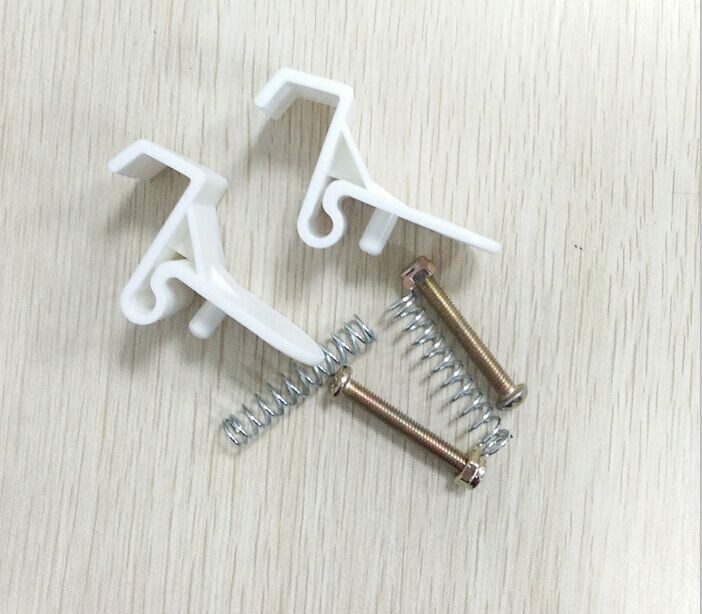 Children's dining chair accessories Plastic plate clip clip clip clip clip baby dining chair baby eating