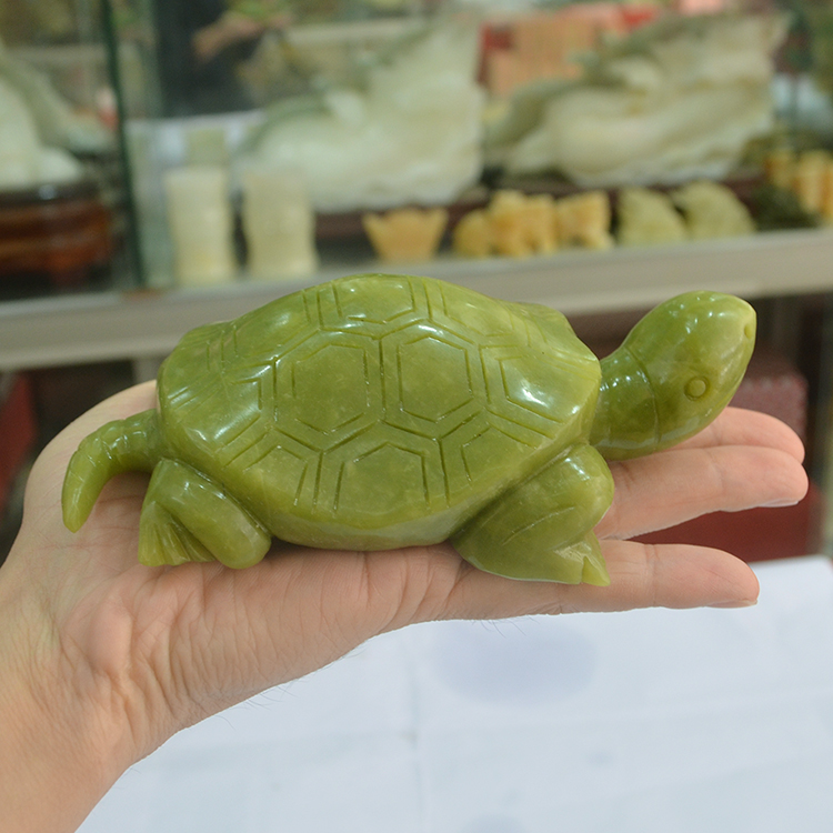 Natural Jade Pure Handmade Green Jade Polished Turtle Pendulum Piece Handicraft Living Room Home Xuanguan Desk Bookcase Front Desk