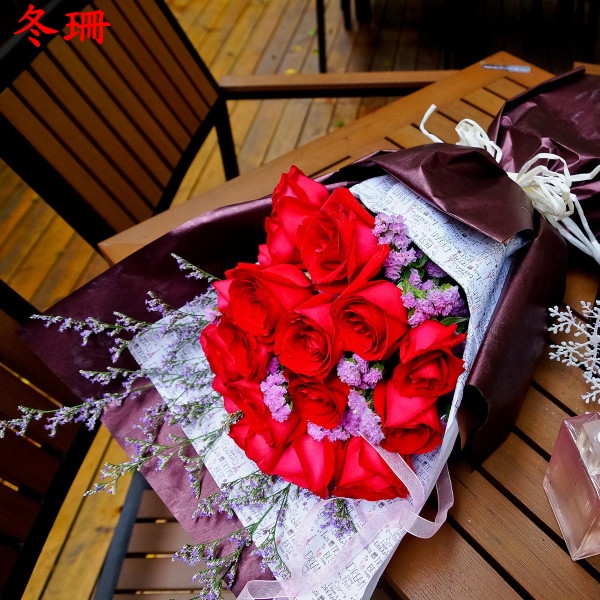 丹江口仙桃鲜花速递19枝红玫瑰鄂州襄阳孝义同城送花爱人表白求婚