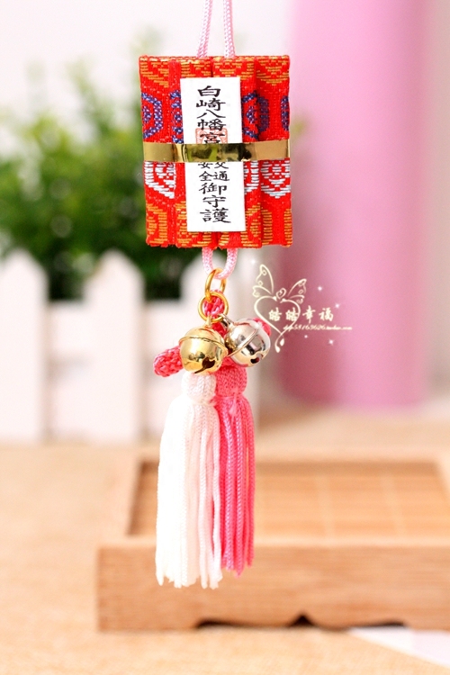 Spot Japan Peshata Miyazhata Palace Traffic Safety Queen's Pendant Car Pendant Car Pendant to be Safe and Safe