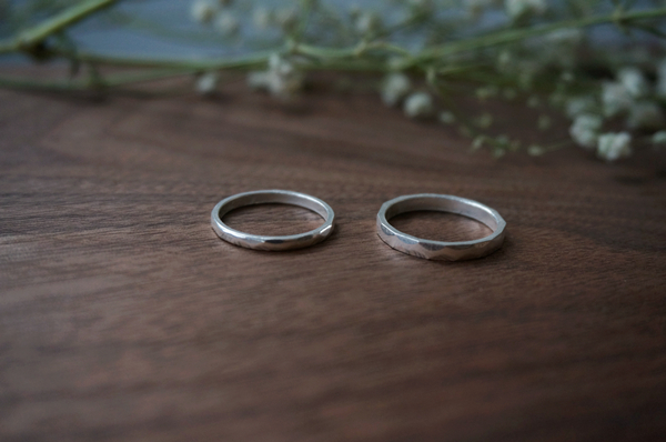 Small island handmade couple with pure hand - hand hammer ring