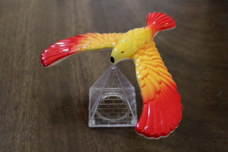 Balance Eagle Balance Bird Gravity Bird Tumbler 70 Post-80 Post-90 Post-childhood memories Classic nostalgic toy ornament