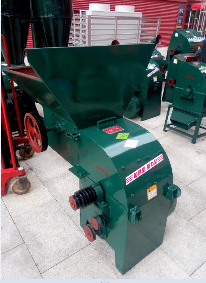 9FQ50-40 New automatic feeding straw grinder Peanut seedling grinder with powder collector