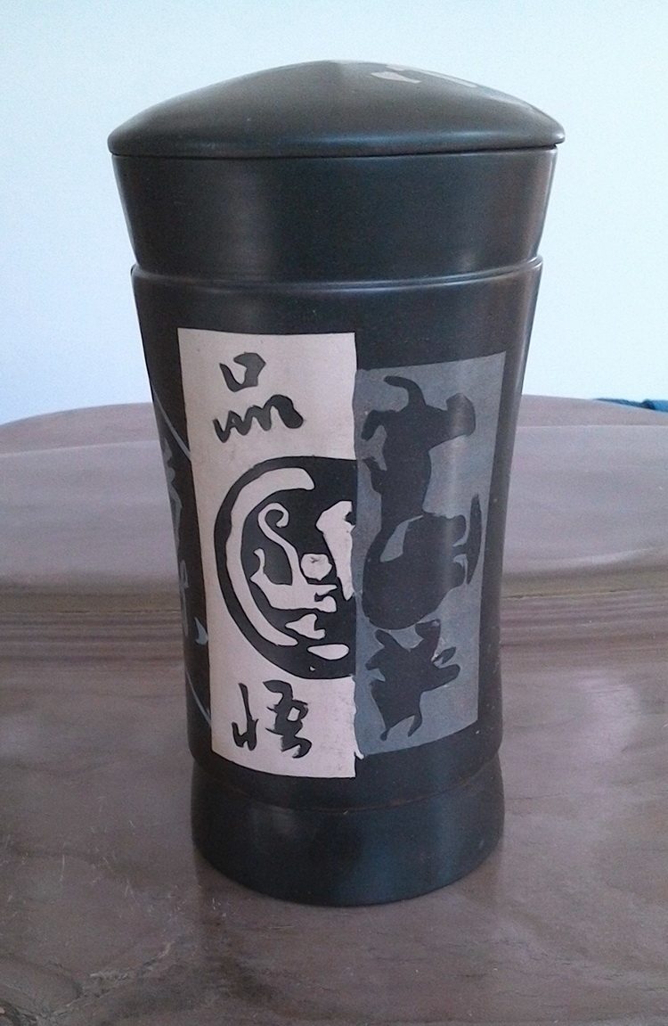 Drunk purple pottery Yunnan Jianshui Zitao Tan knows old factory 05 years Wushu Cup Old Tao Collection Tea Cup Office