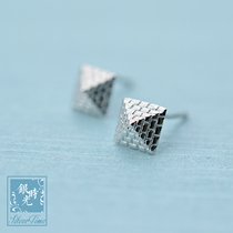 Silver time S925 sterling silver earrings three-dimensional pyramid earrings creative personality fashion men and women square earrings