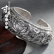 Yunnan S999 foot silver pure handmade old silver retro National Wind Lotus pond reflecting the moon three-dimensional relief wide-sided sterling silver bracelet