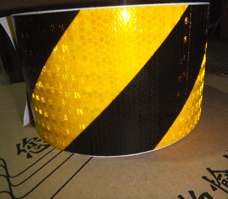 (Crystal drill level) Lighting tape Ultrabright black and yellow slant red and white slant tape 10*50M