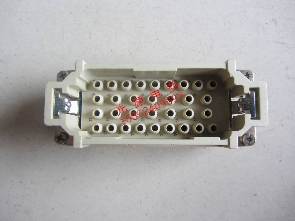 HDXBSCN Western bullies 32-pin rectangular heavy-duty connector 32 pin connector HEE-032-M 16A500V