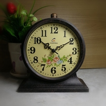 Desktop small alarm clock mute European style creative simple elderly bedside clock fashion retro metal alarm clock