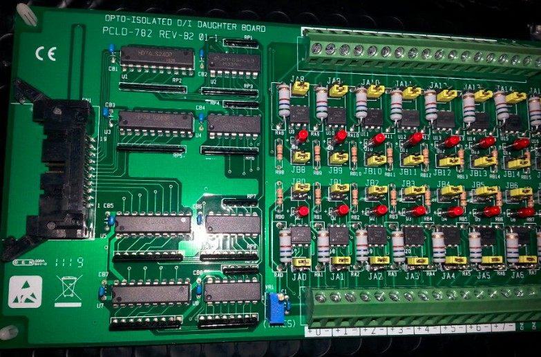 Research and Research Xiangxiang PCLD-782 16 Road Isolation Digital Input Terminal Board Warranty 2 Years