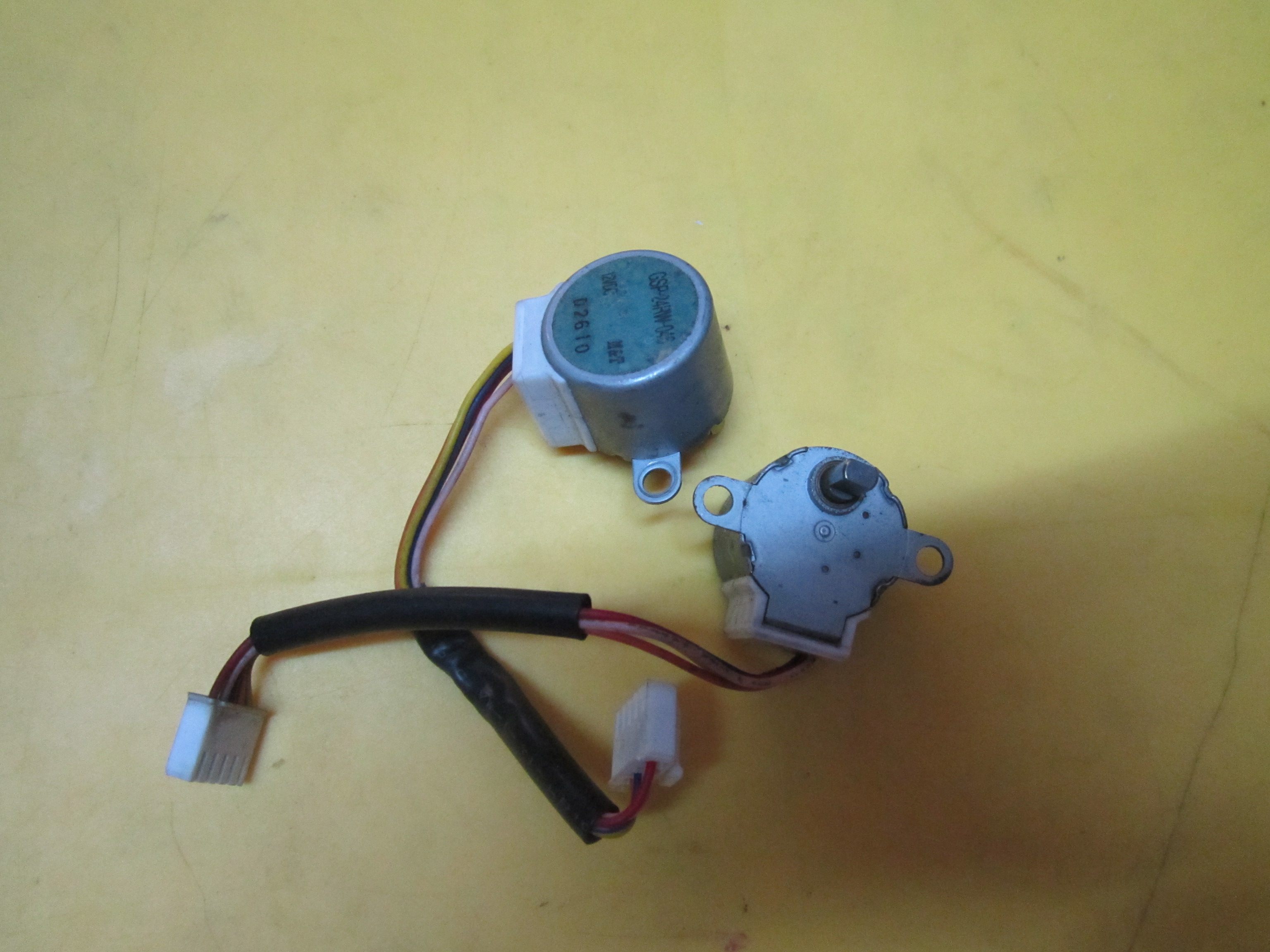 Original Samsung air conditioning damper swing motor swing motor