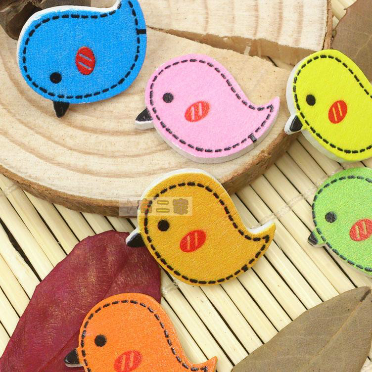 diy hand-painted decorative material color cute bird wooden button patch non-porous children's clothing accessories