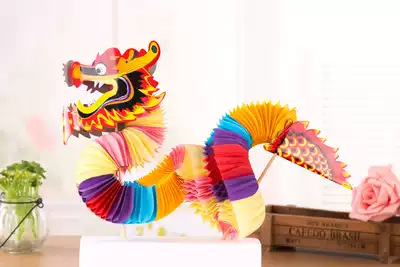 June 1 Children's Day gifts, small hands, dancing dragons, waking lions, paper-cut gifts, traditional handicrafts for foreigners, kindergarten toys