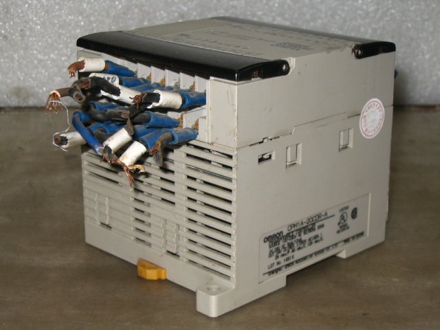 Disassembly unit: OMRONOMRONPLC CPM1A-20CDR-1