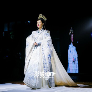 New Style Ancient Costume from the Tv Series Phoenix of the Gods, Empress Costume for Women, Hanfu, Wang Likun's Classical Attire