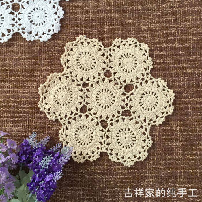 Mascot Handmade Crochet Flower Eu Type Round Cushion Vase Cushion Retro Hollowed-out Shooting Props Decoration Cushion 24CM