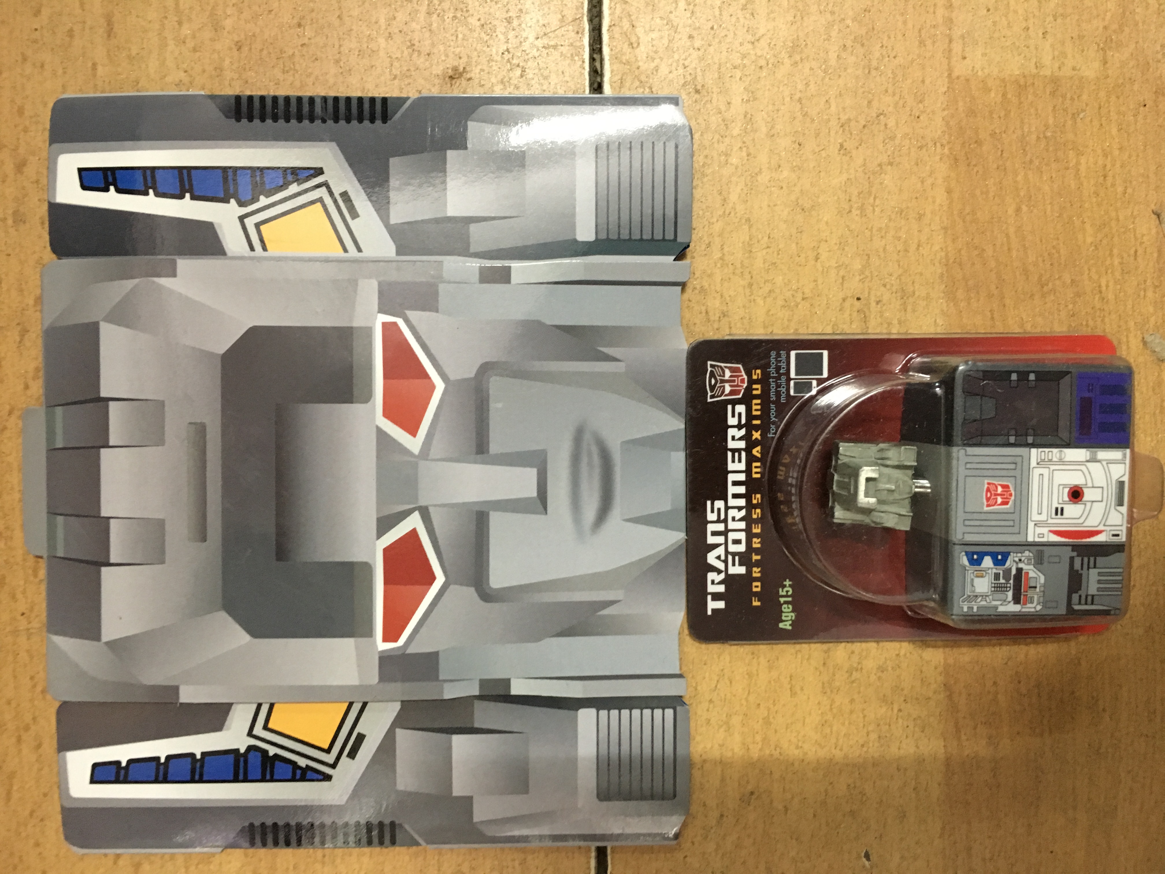 Transformers Japanese version re-engraved TFE23 Big Mac Ford Volt headset dust plug dust plug