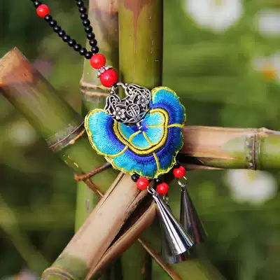 Cloud decoration Totem jewelry Ethnic style handmade beaded double-sided embroidered Miao silver jewelry necklace collar long version sweater chain