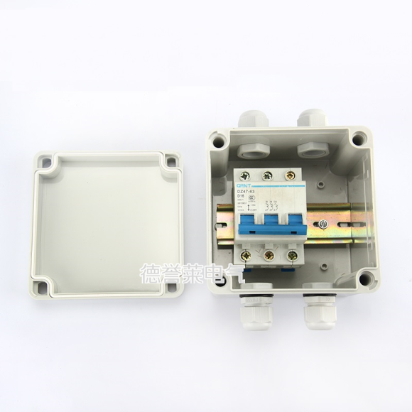 Outdoor waterproof box 125*125*100 Circuit breaker sealed box Two-in two-out terminal box IP66