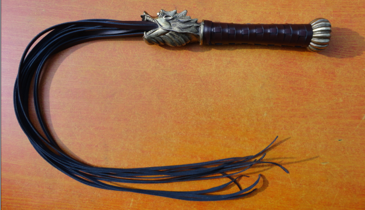 Faucet whip Brown 90cm entertainment whip Training whip Prop whip 12 tail faucet whip