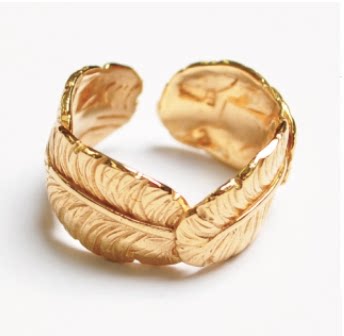 ＜Tresure Friends＞Feather Warp Ring Gold 18K Gold-Plated Ring