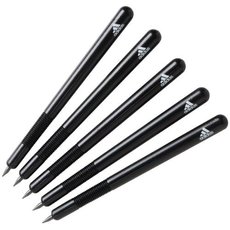 карточки арбитра Футбольный рефери арбитр фиксирует